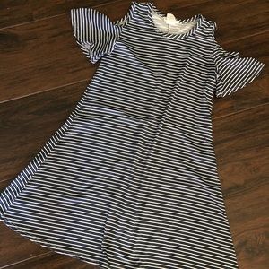 Open shoulder striped girls dress